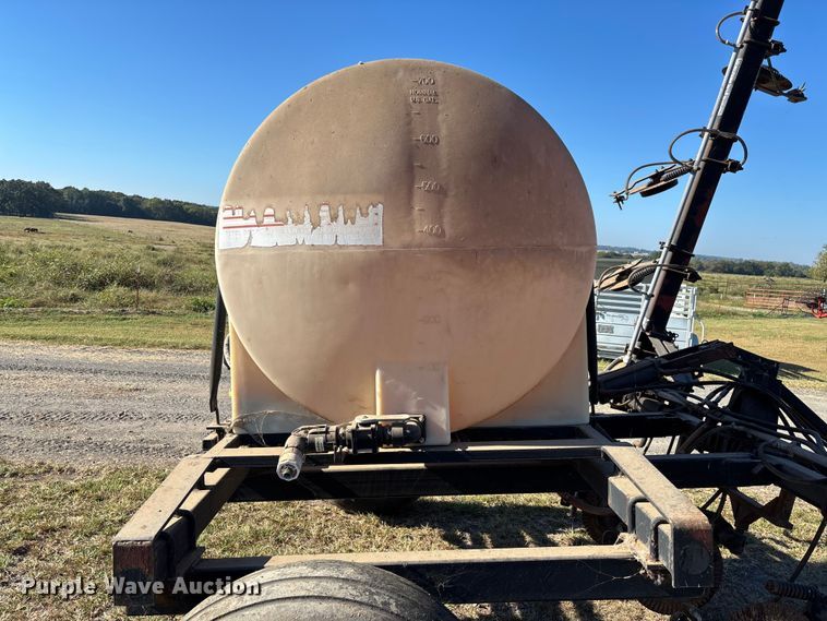 image for item EV3166 Adams NH3 applicator