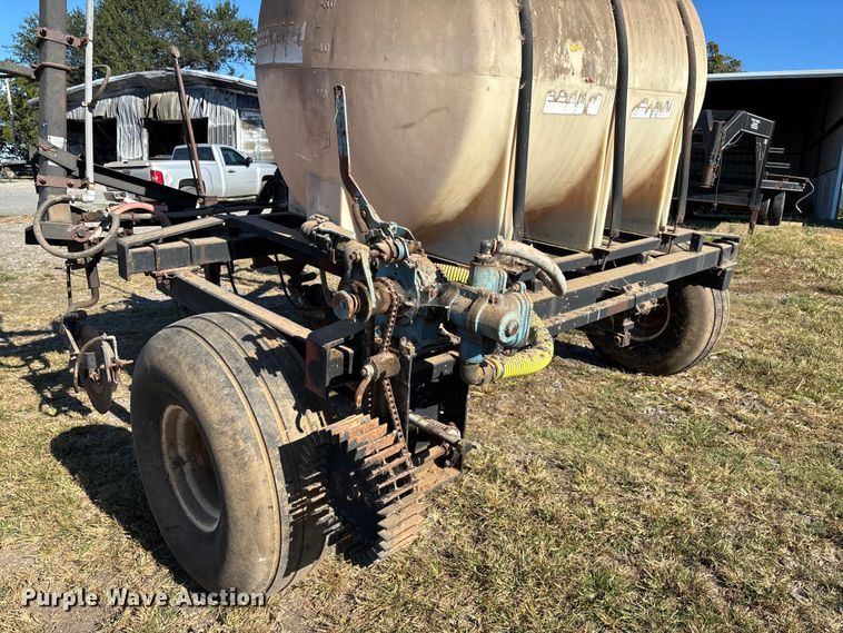 image for item EV3166 Adams NH3 applicator