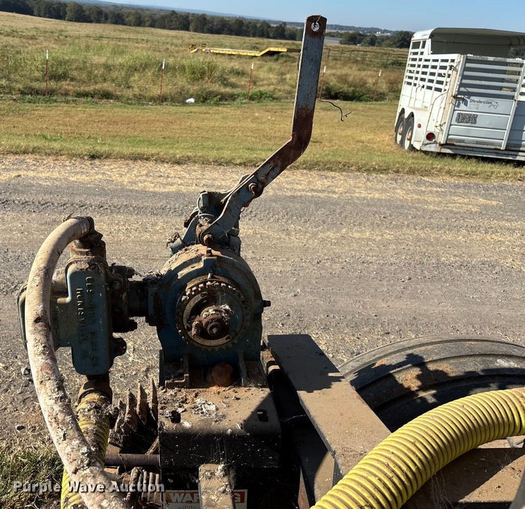 image for item EV3166 Adams NH3 applicator