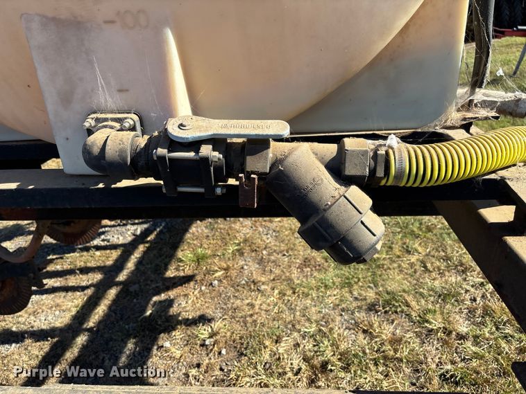 image for item EV3166 Adams NH3 applicator