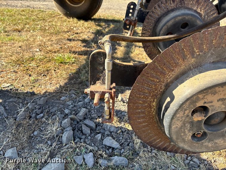 image for item EV3166 Adams NH3 applicator