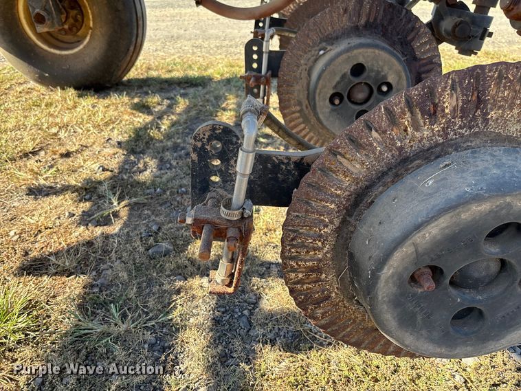 image for item EV3166 Adams NH3 applicator