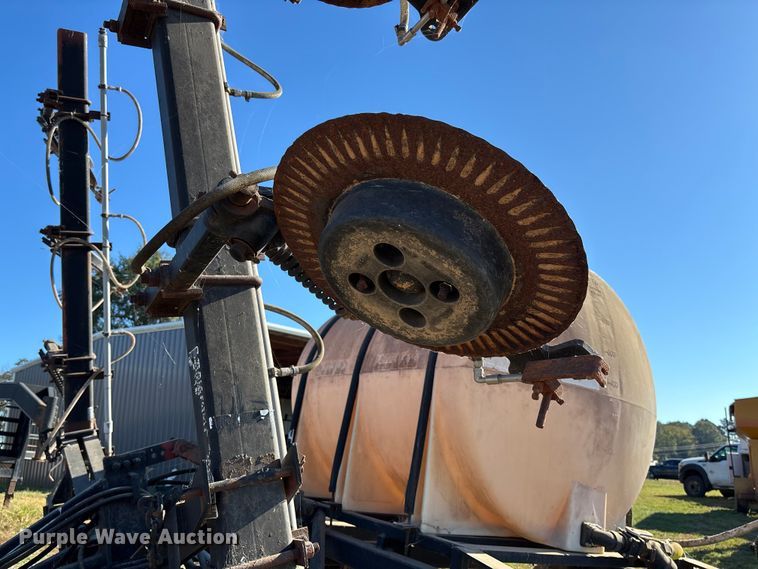 image for item EV3166 Adams NH3 applicator