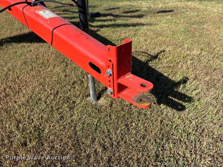 image for item EV3167 Kuhn SR110 GII hay rake