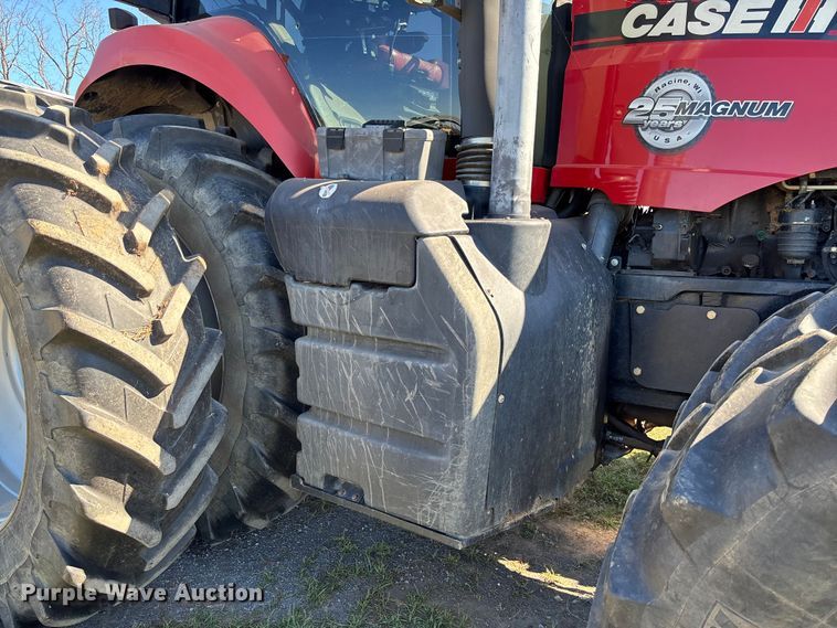 image for item EV3170 2013 Case-IH Magnum 315 MFWD tractor