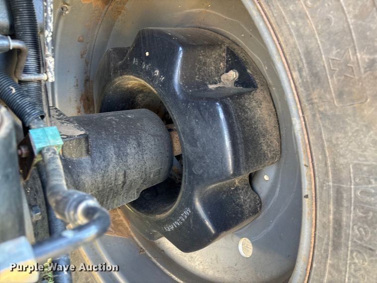 image for item EV3170 2013 Case-IH Magnum 315 MFWD tractor