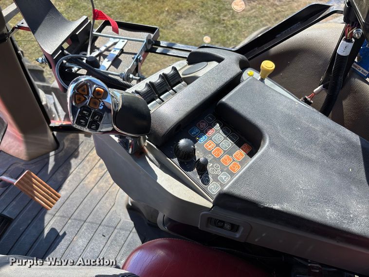 image for item EV3170 2013 Case-IH Magnum 315 MFWD tractor