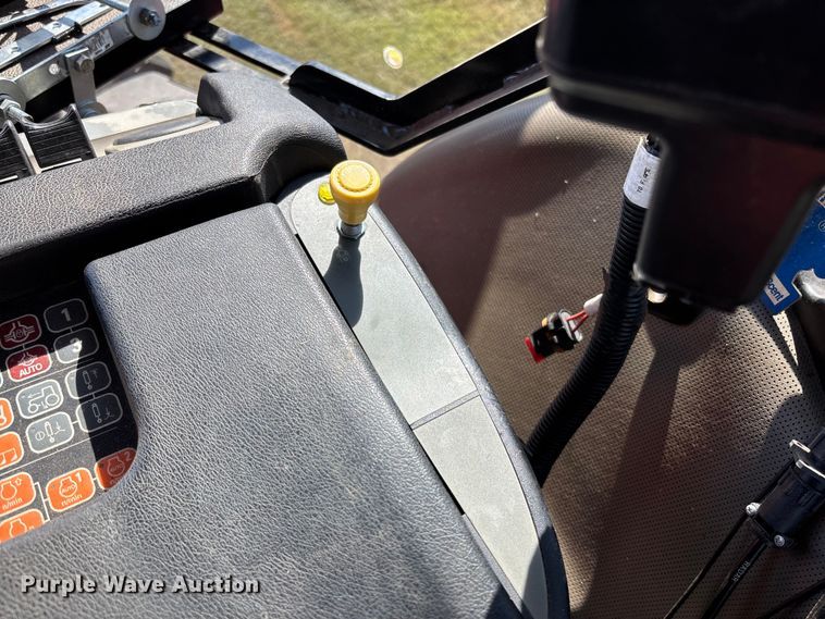 image for item EV3170 2013 Case-IH Magnum 315 MFWD tractor