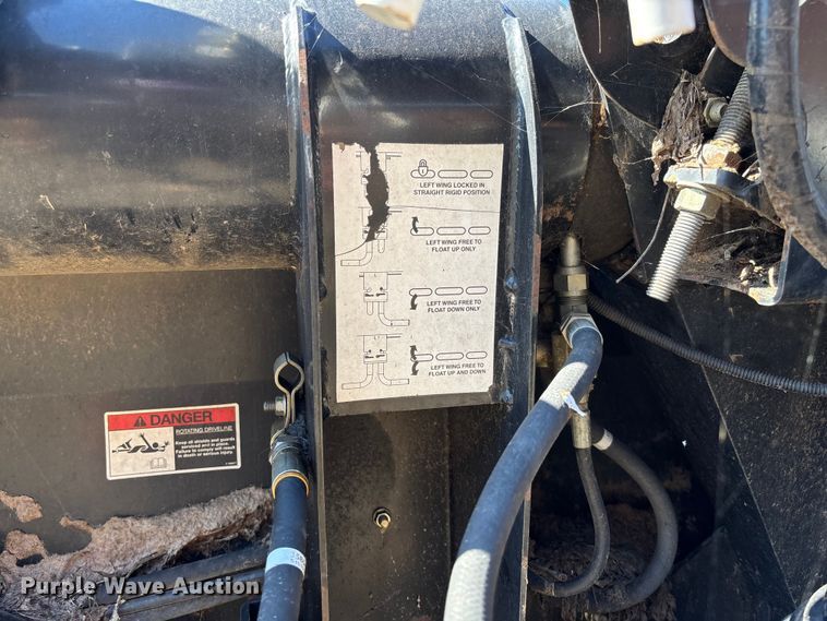 image for item EV3174 Macdon 974 flex draper head