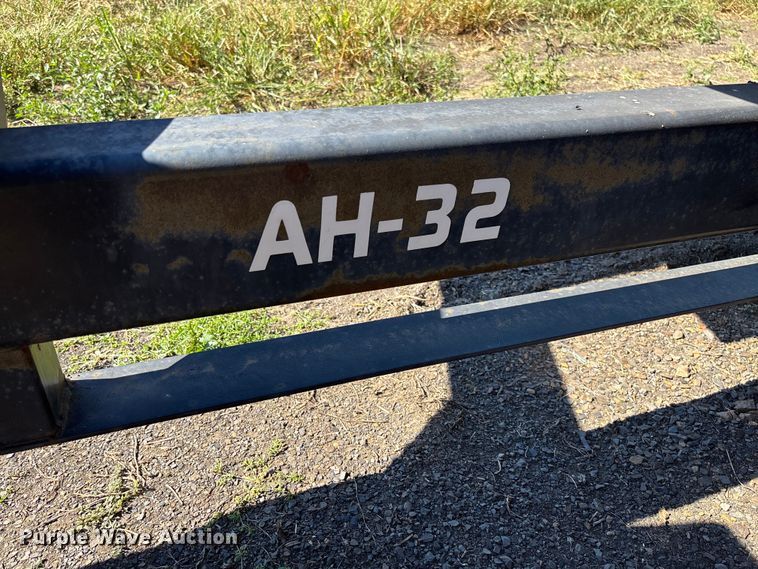 image for item EV3174 Macdon 974 flex draper head