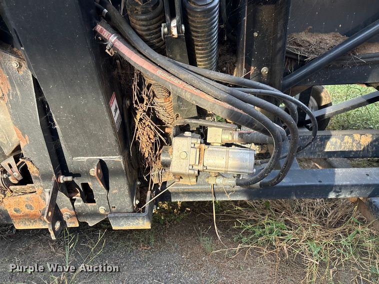 image for item EV3174 Macdon 974 flex draper head