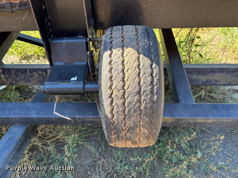 image for item EV3174 Macdon 974 flex draper head