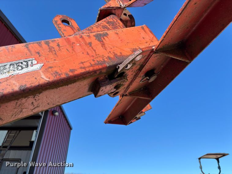 image for item EV3181 84