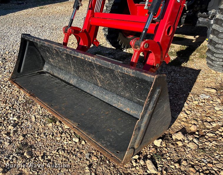 image for item EV3190 Branson 5835R MFWD tractor