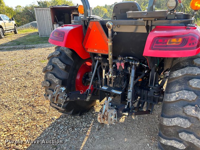 image for item EV3190 Branson 5835R MFWD tractor