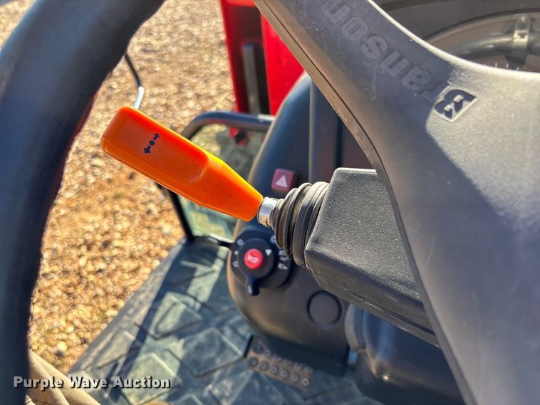 image for item EV3190 Branson 5835R MFWD tractor