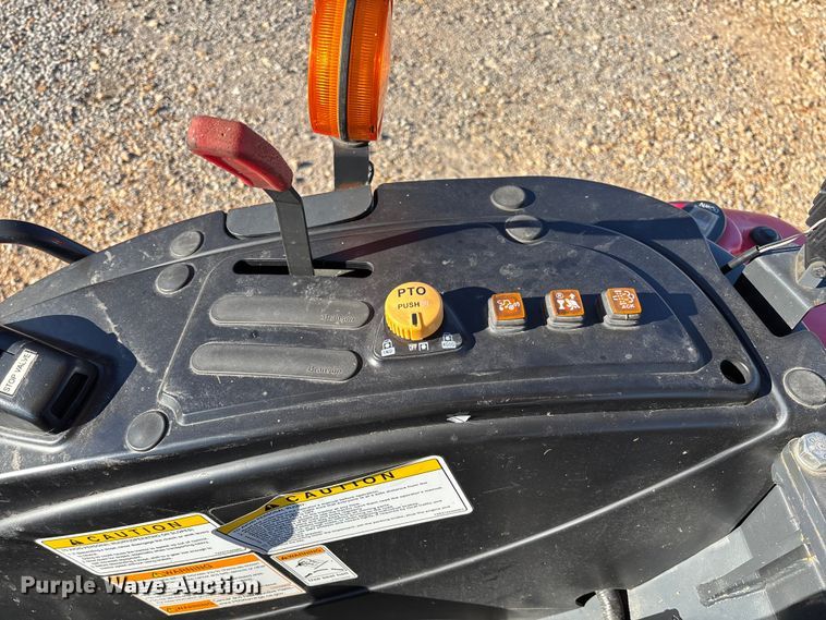 image for item EV3190 Branson 5835R MFWD tractor