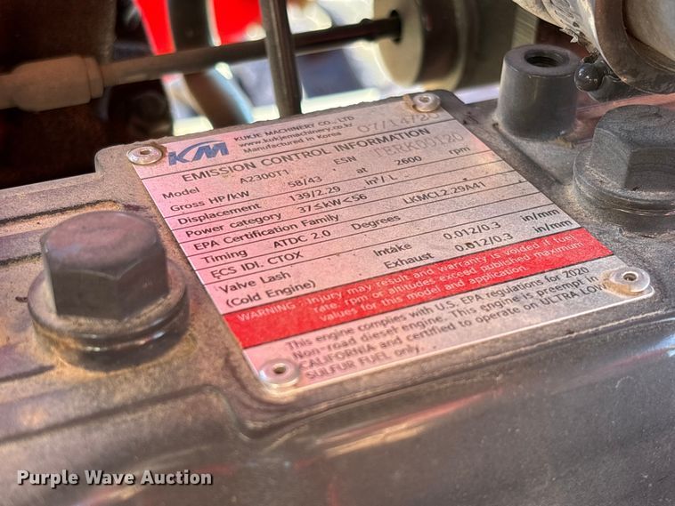 image for item EV3190 Branson 5835R MFWD tractor