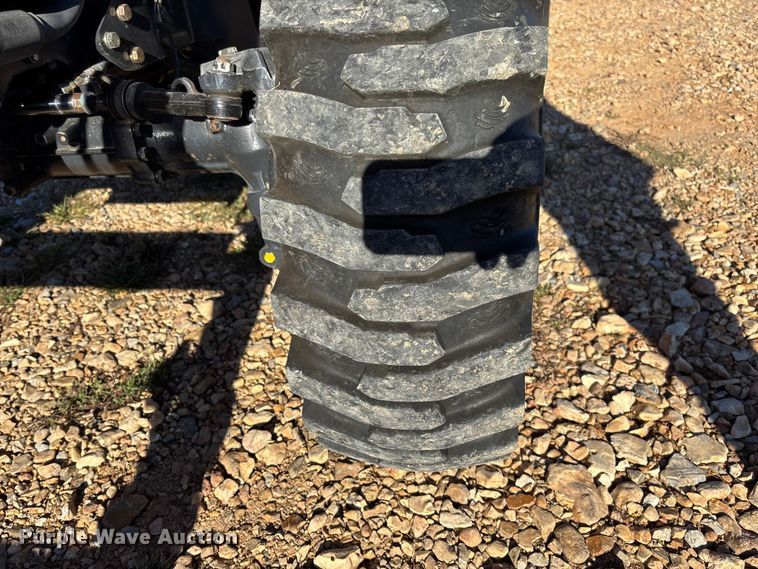 image for item EV3190 Branson 5835R MFWD tractor