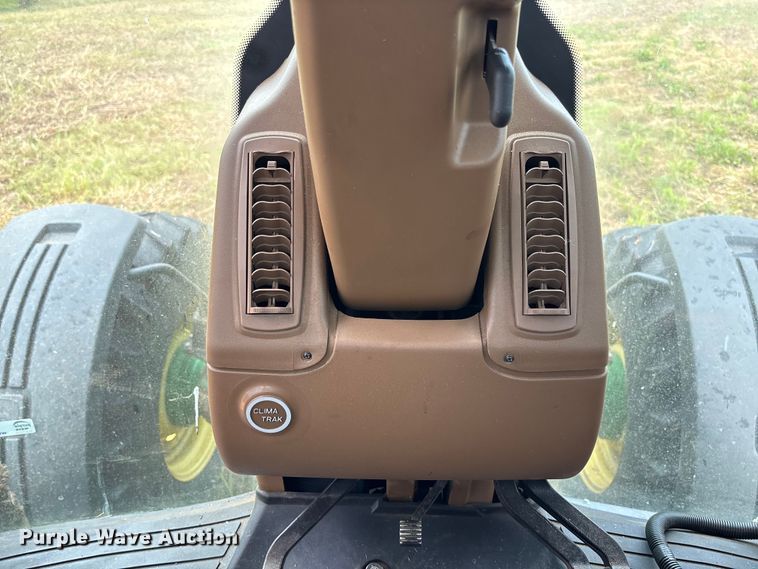 image for item EV3193 2008 John Deere 7730 MFWD tractor