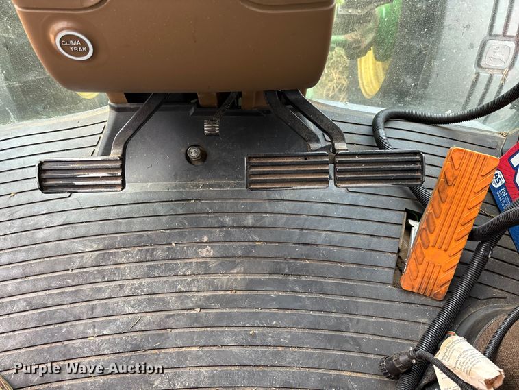 image for item EV3193 2008 John Deere 7730 MFWD tractor