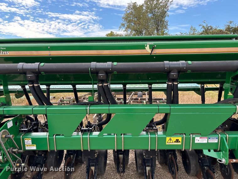 image for item EV3195 Great Plains 2525A grain drill