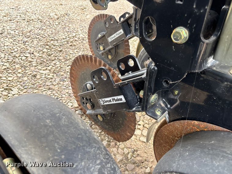 image for item EV3195 Great Plains 2525A grain drill