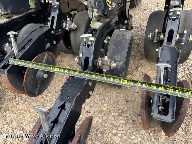 image for item EV3195 Great Plains 2525A grain drill