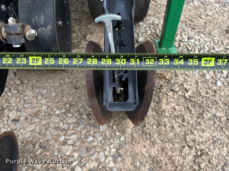 image for item EV3195 Great Plains 2525A grain drill