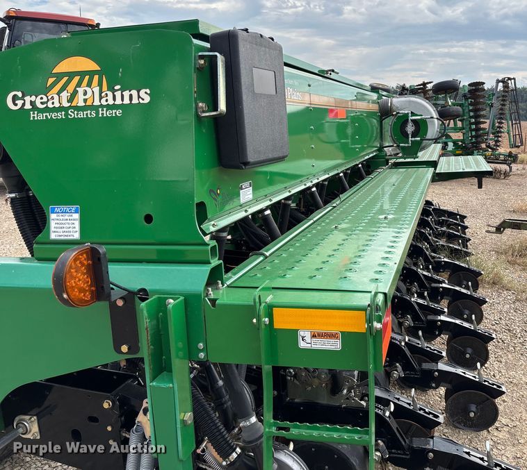 image for item EV3195 Great Plains 2525A grain drill