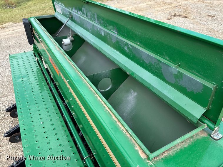 image for item EV3195 Great Plains 2525A grain drill