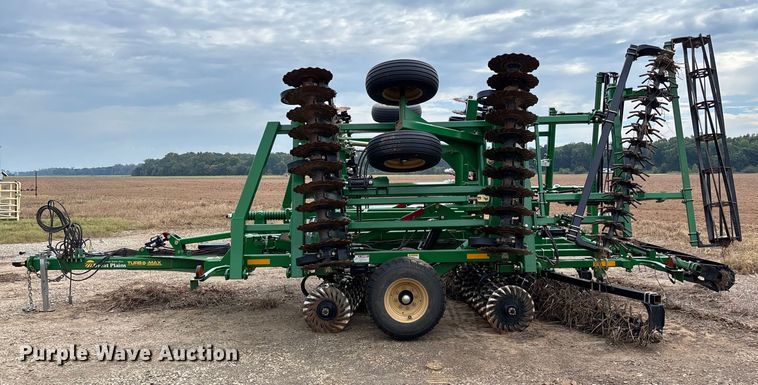 image for item EV3197 Great Plains 2400TM tandem disk