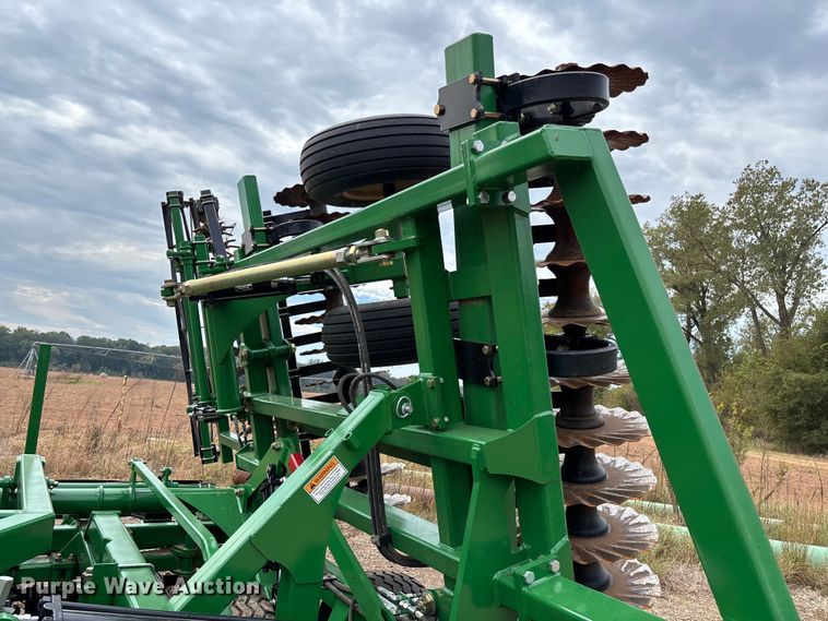 image for item EV3197 Great Plains 2400TM tandem disk