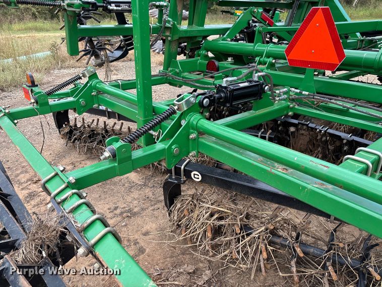 image for item EV3197 Great Plains 2400TM tandem disk