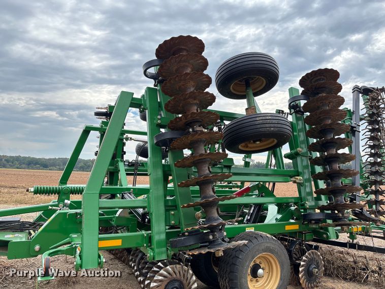 image for item EV3197 Great Plains 2400TM tandem disk