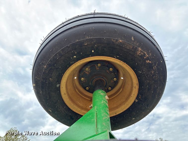 image for item EV3197 Great Plains 2400TM tandem disk