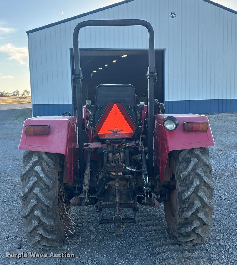 image for item FI0015 Mahindra 4025 tractor