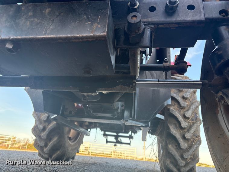 image for item FI0015 Mahindra 4025 tractor