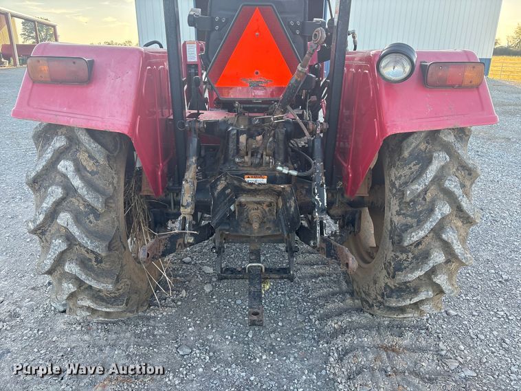 image for item FI0015 Mahindra 4025 tractor