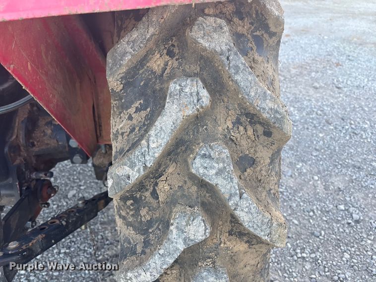 image for item FI0015 Mahindra 4025 tractor