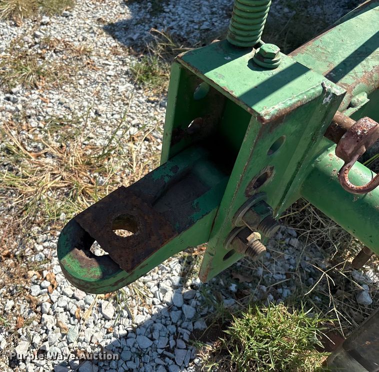 image for item GH9451 John Deere 750 grain drill