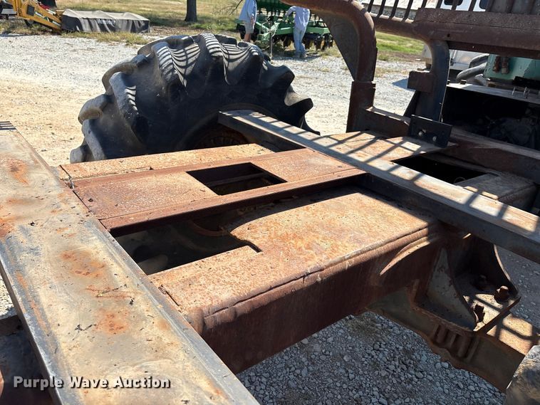 image for item GH9455 Timberjack 610 skidder