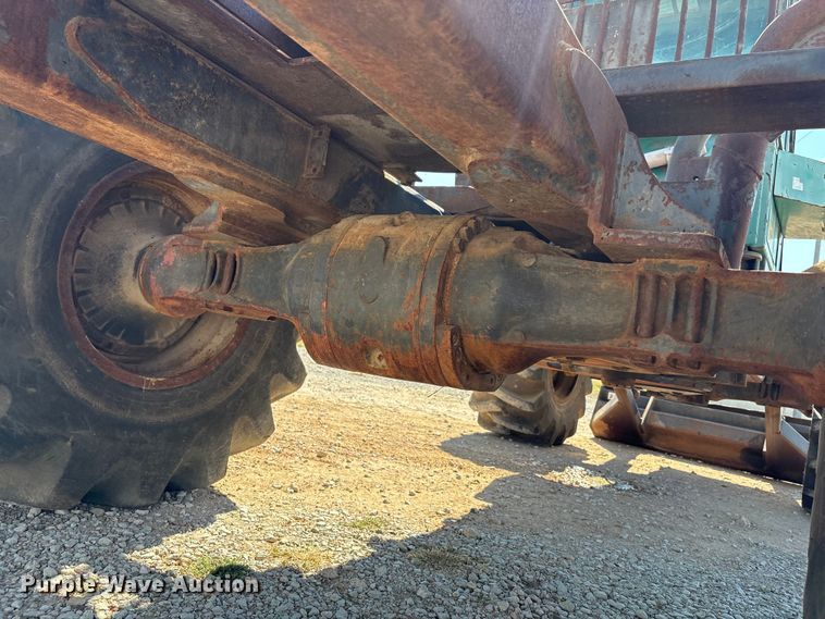 image for item GH9455 Timberjack 610 skidder