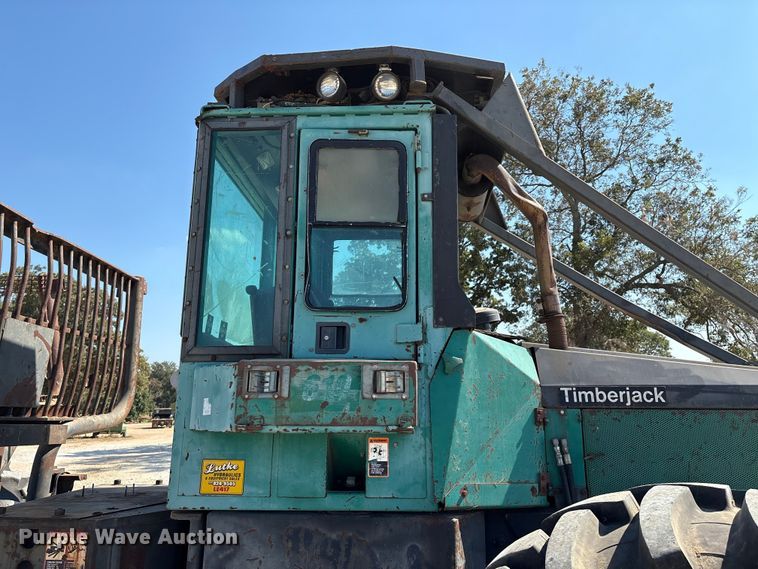 image for item GH9455 Timberjack 610 skidder