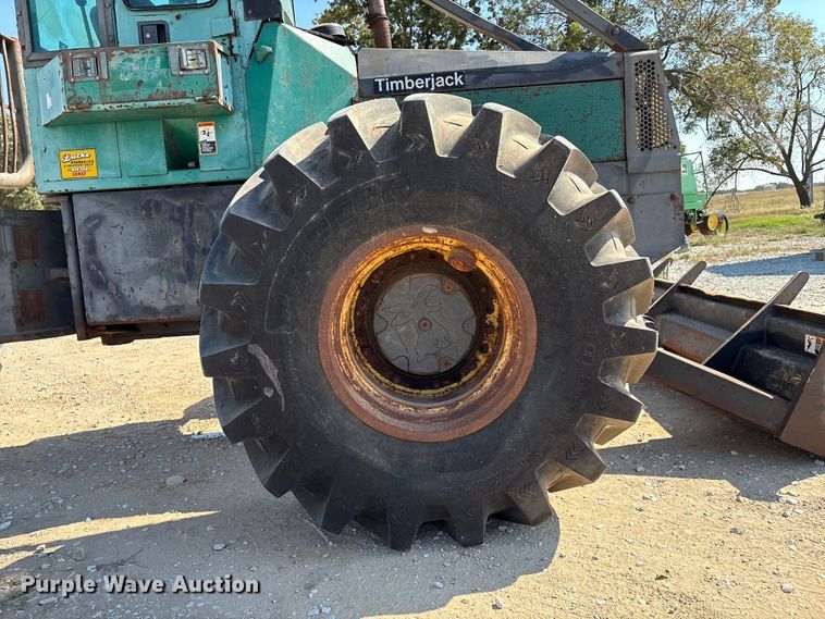 image for item GH9455 Timberjack 610 skidder