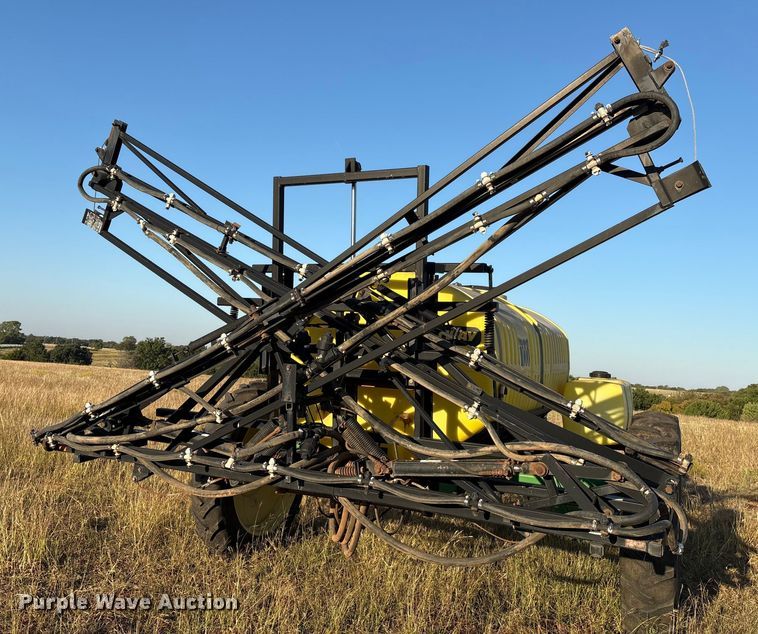 image for item GH9456 Best Way Field Pro II sprayer trailer