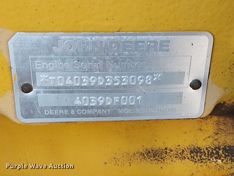 image for item NU9756 John Deere 2555 tractor