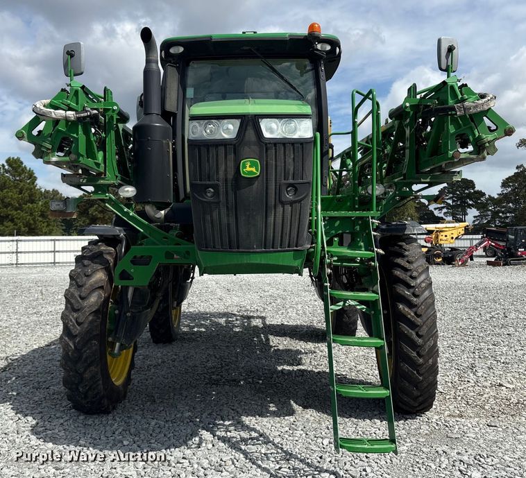 image for item YA1165 2018 John Deere R4038 sprayer