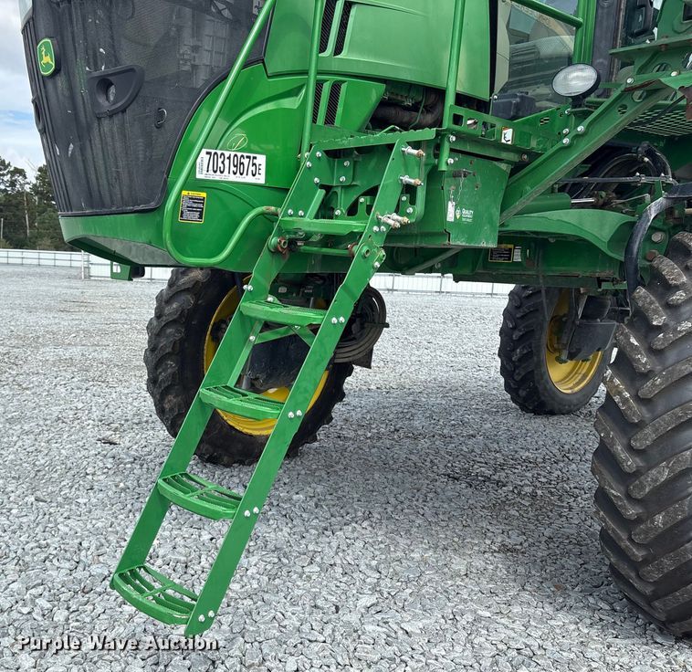image for item YA1165 2018 John Deere R4038 sprayer