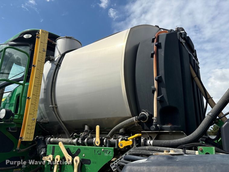 image for item YA1165 2018 John Deere R4038 sprayer